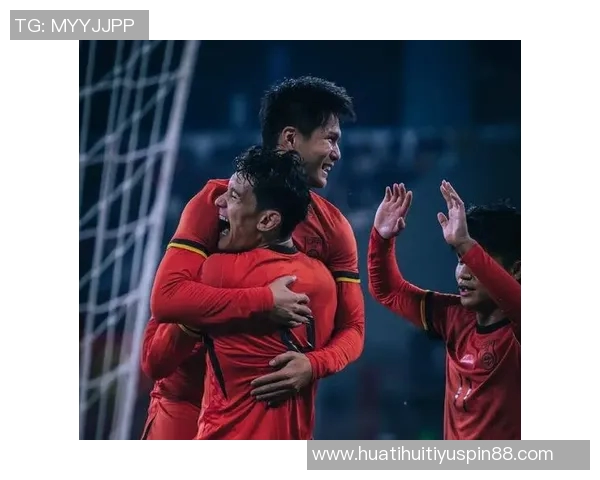 U22国足与越南U22激战上半场拜合拉木错失良机王博豪险些破门